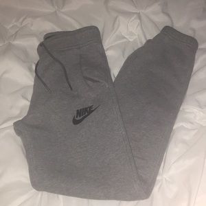 Women’s Nike sweatpants sz XS